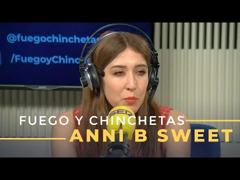 Miniatura: Entrevista a Anni B Sweet (Fuego y Chinchetas)